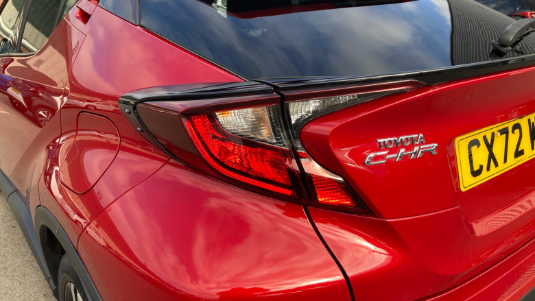 Toyota C-HR 1.8 Hybrid Design 5dr CVT Hybrid Hatchback